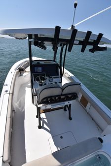 Sea-pro 239-CENTER-CONSOLE image