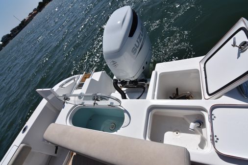 Sea-pro 239-CENTER-CONSOLE image