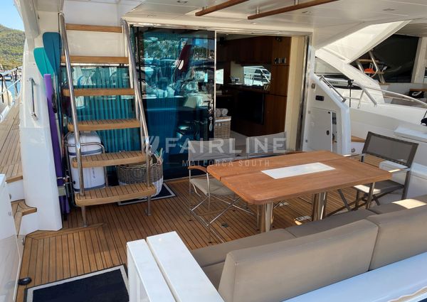 Fairline SQUADRON-65 image