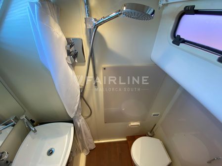 Fairline SQUADRON-65 image