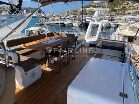 Fairline SQUADRON-65 image