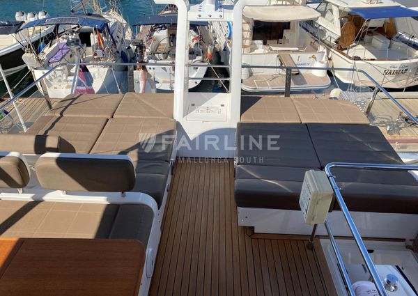 Fairline SQUADRON-65 image