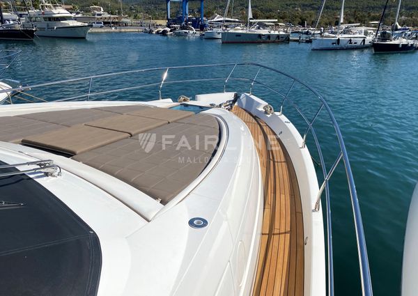 Fairline SQUADRON-65 image