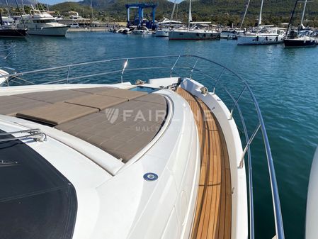 Fairline SQUADRON-65 image