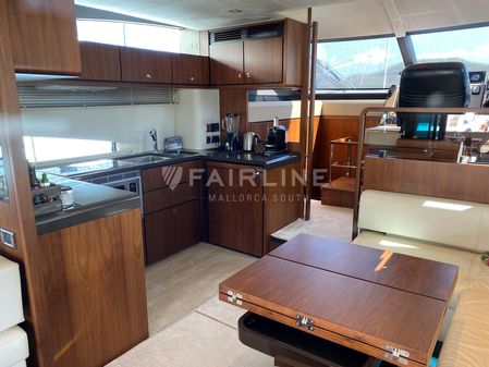 Fairline SQUADRON-65 image