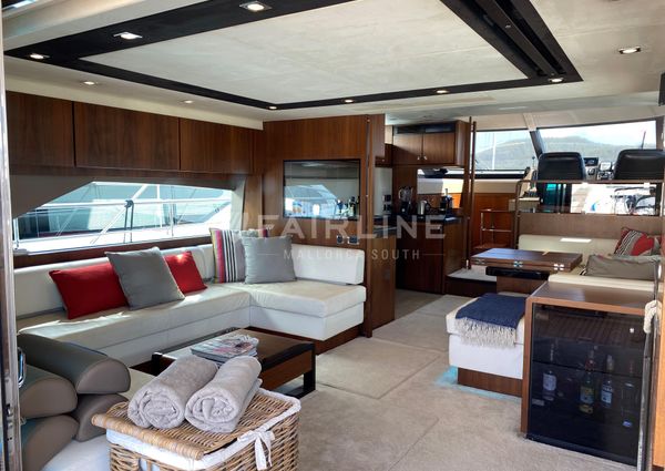 Fairline SQUADRON-65 image