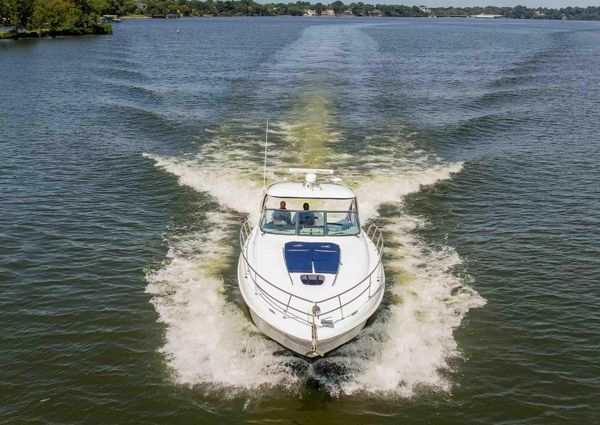 Sea Ray 390 Sundancer image