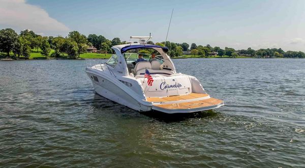 Sea Ray 390 Sundancer image