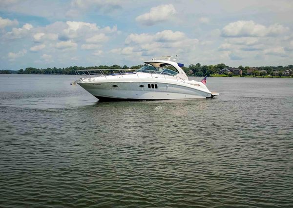 Sea Ray 390 Sundancer image