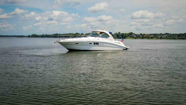 Sea Ray 390 Sundancer image