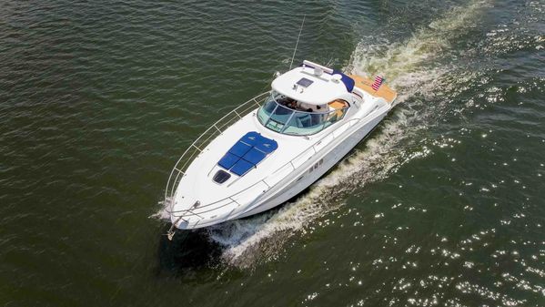 Sea Ray 390 Sundancer image