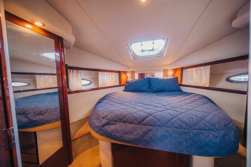 Sea Ray 390 Sundancer image