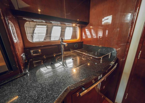 Sea Ray 390 Sundancer image