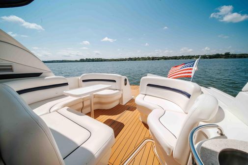 Sea Ray 390 Sundancer image