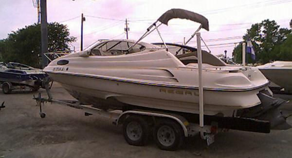 Regal 2150 LSC 