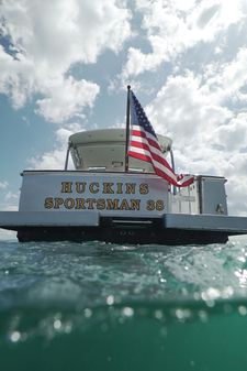 Huckins Sportsman Express Cruiser image