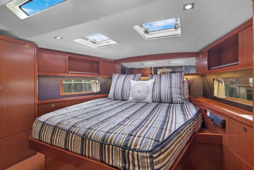 Beneteau Oceanis 55 image