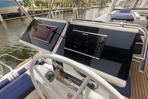 Beneteau Oceanis 55 image