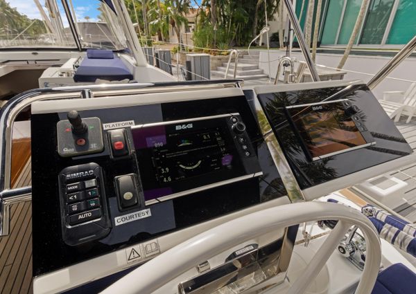 Beneteau Oceanis 55 image