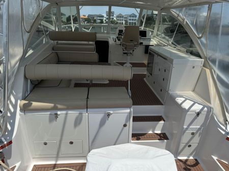 Luhrs 41 Open image