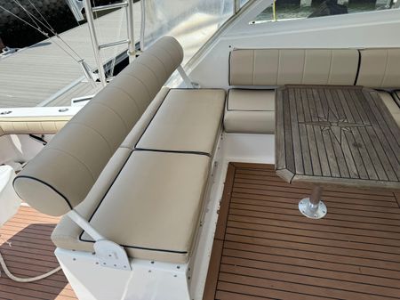 Luhrs 41 Open image