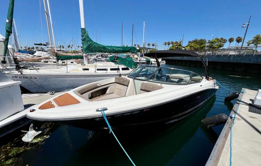 Sea Ray 270 SLX image