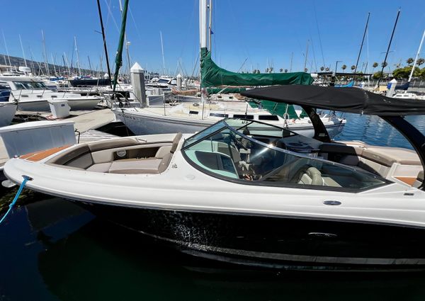 Sea Ray 270 SLX image