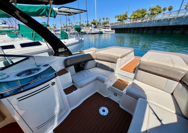 Sea Ray 270 SLX image