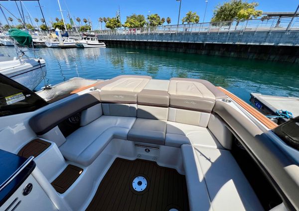 Sea Ray 270 SLX image