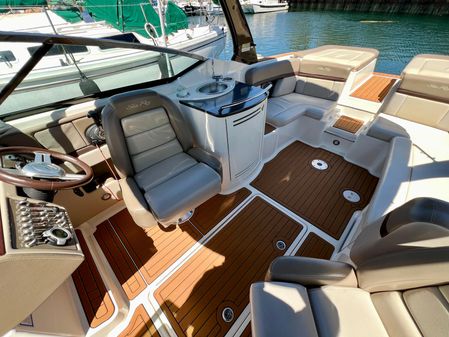 Sea Ray 270 SLX image