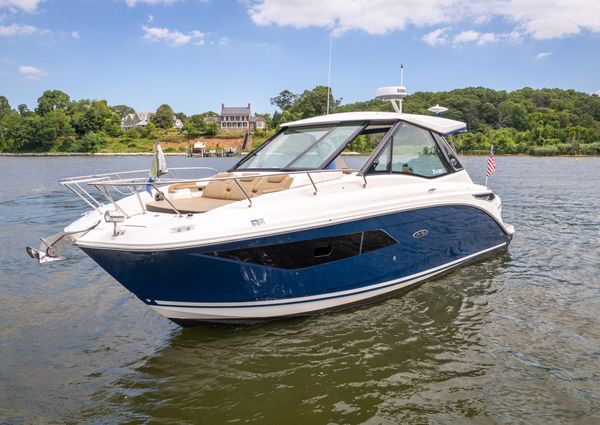 Sea Ray 320 image