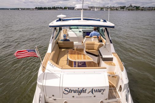 Sea Ray 320 image