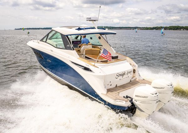 Sea Ray 320 image