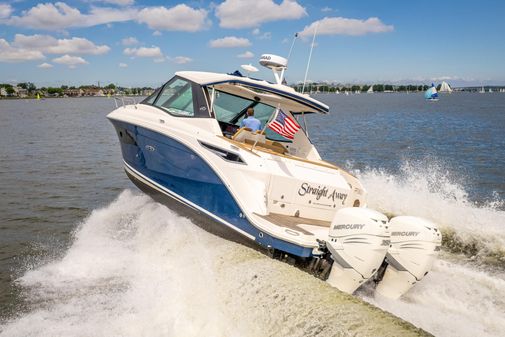 Sea Ray 320 image