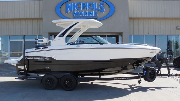 Chaparral 26 Surf