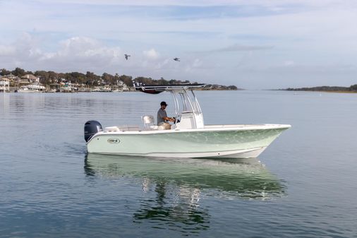 Sea Hunt Ultra 225 image