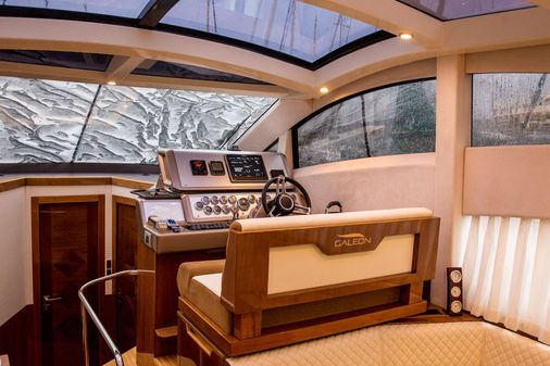 Galeon 430 HTC image