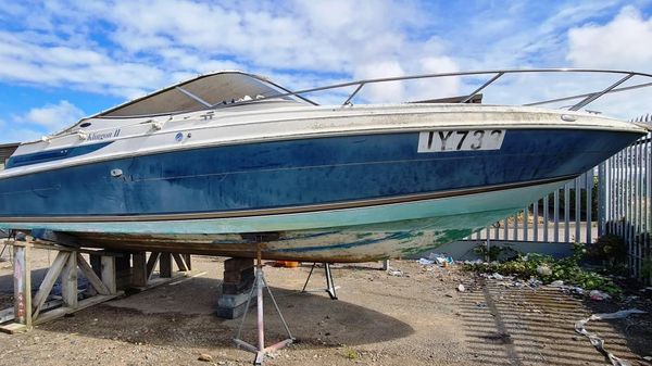 Maxum 2300SC