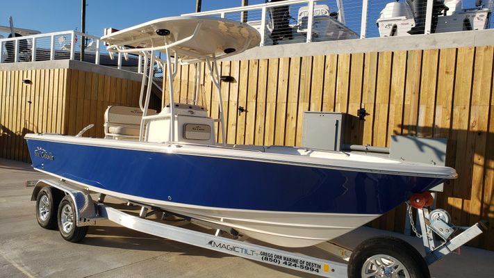 Sea Chaser 23 LX - main image