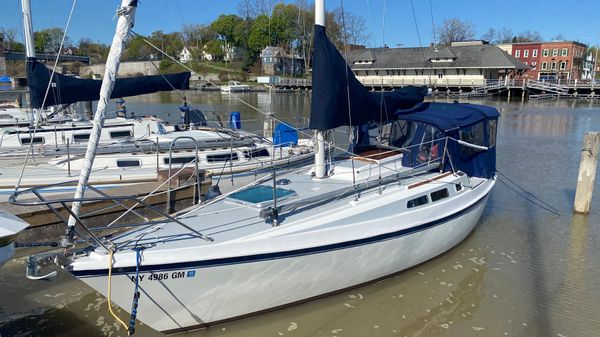 Newport 27 MKIII