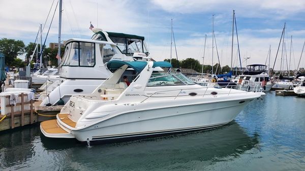 Sea Ray 330 Sundancer