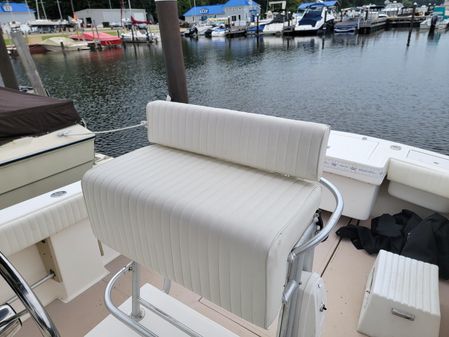 Albemarle 26 Center Console image