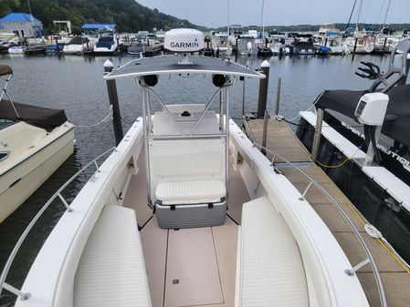 Albemarle 26 Center Console image