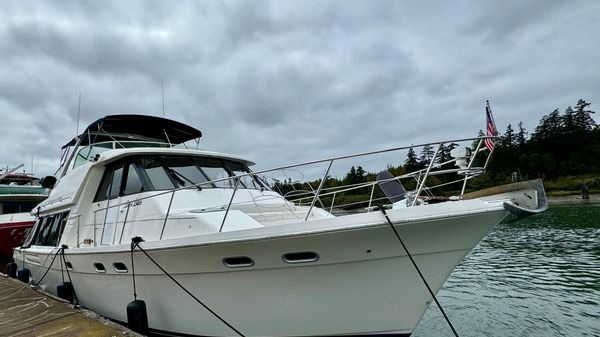 Bayliner 4788 Pilothouse 