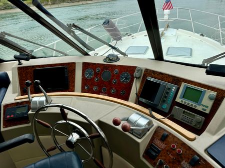 Bayliner 4788-PILOTHOUSE image