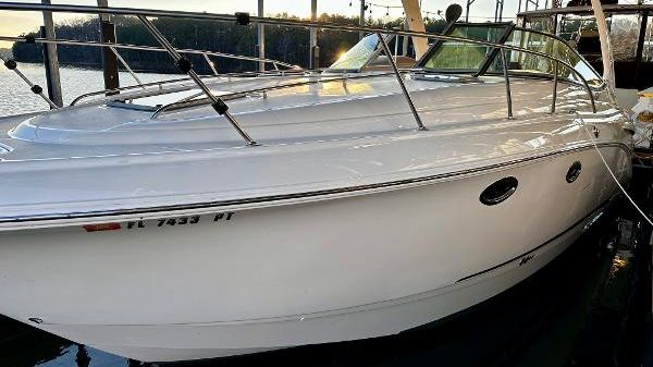 Chaparral 310 Signature 