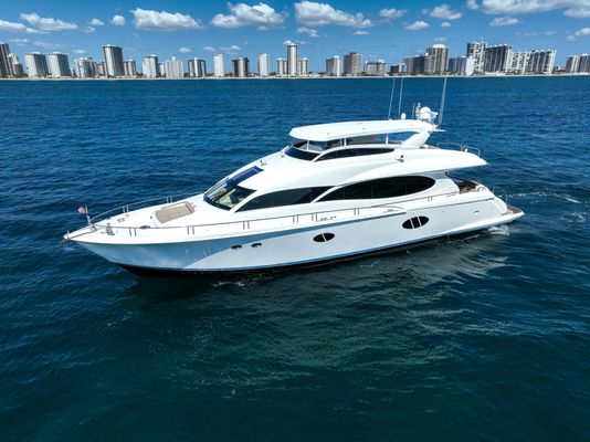 Lazzara 84 Motoryacht - main image