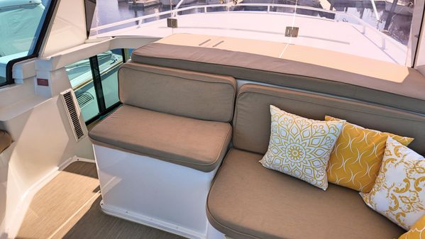 Viking 60 Cockpit Sport Yacht image