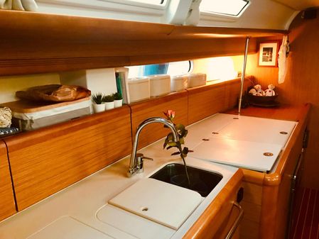 Jeanneau Sun Odyssey 49i Performance image