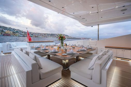 Mangusta 165 image